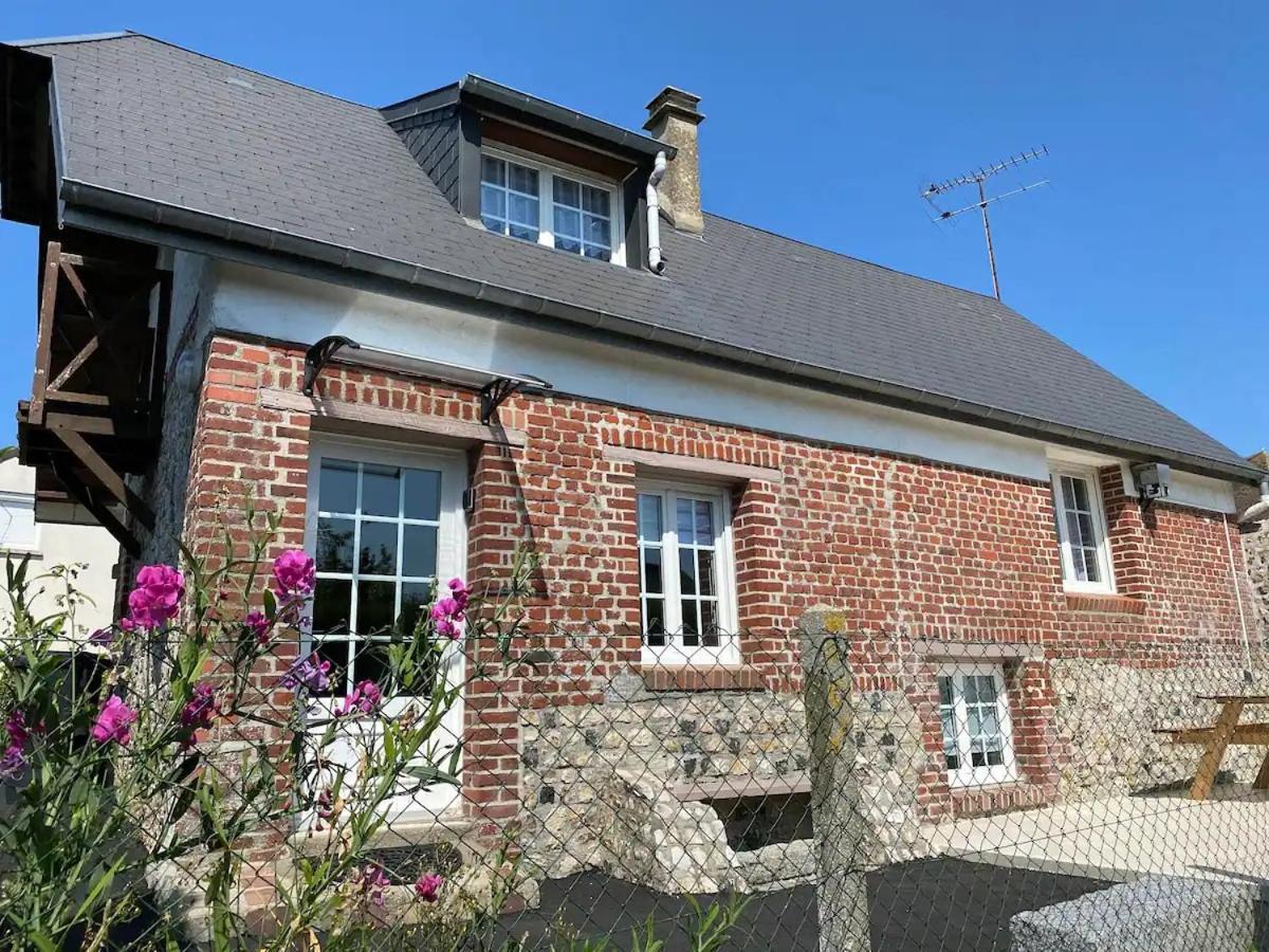 Dido Newfy Home Sainte-Marie-au-Bosc Exterior photo